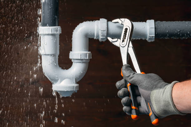 Professional Drain Cleaning technician working in Grandview, WA